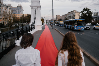 Red line - A Performance Artwork by Varvara Grankova