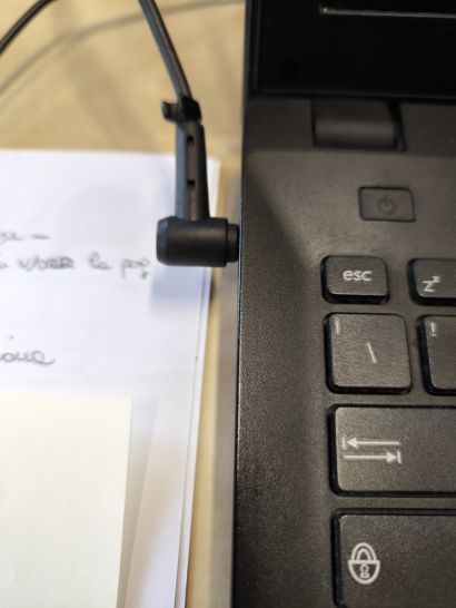 Kdkgkhlh - a Sculpture & Installation Artwork by Aaaaa Bbbbbbb