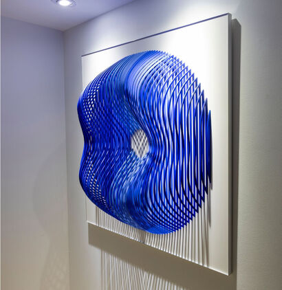 Optical Vibration  - a Sculpture & Installation Artowrk by adriana dorta